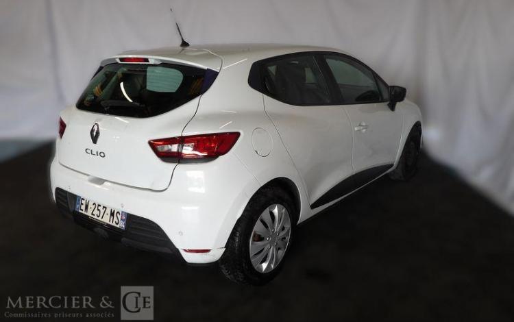 RENAULT CLIO STE 90CH AIR MEDIANAV  EW-257-MS