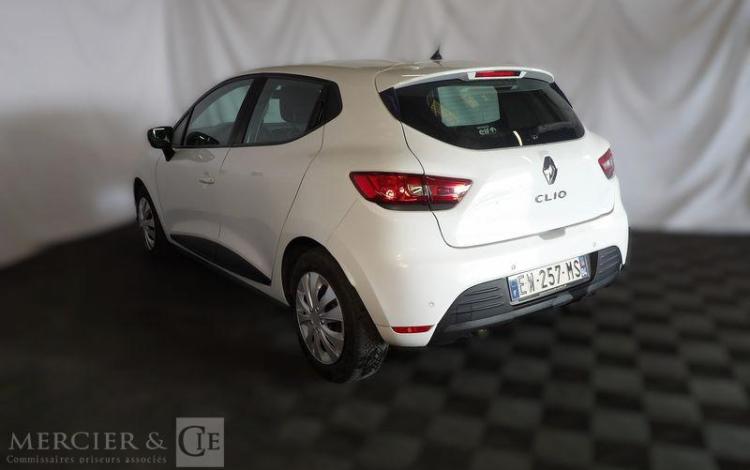 RENAULT CLIO STE 90CH AIR MEDIANAV  EW-257-MS