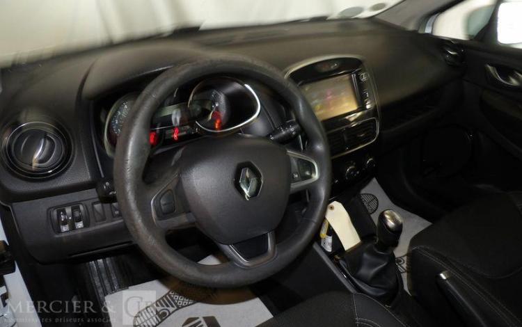 RENAULT CLIO STE 90CH AIR MEDIANAV  EW-257-MS
