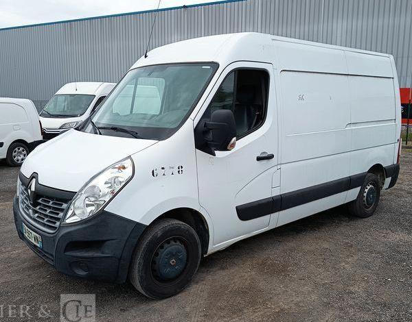 RENAULT MASTER III PHASE 2 TRACTION FOURGON L2H2 2.3 DCI 16V 130 CV – DIESEL BLANC EW-557-WN