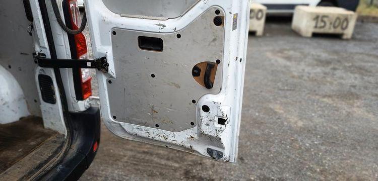 RENAULT MASTER III PHASE 2 TRACTION FOURGON L2H2 2.3 DCI 16V 130 CV – DIESEL BLANC EW-557-WN