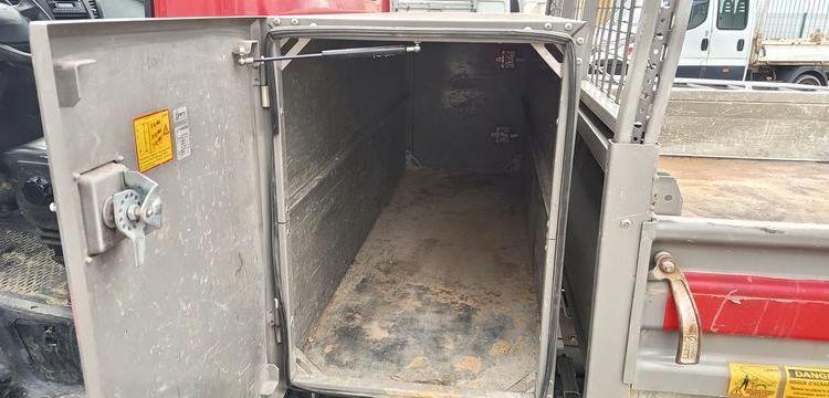 IVECO 35C12 –  BENNE SIMPLE CAB COFFRE  EW-714-HP