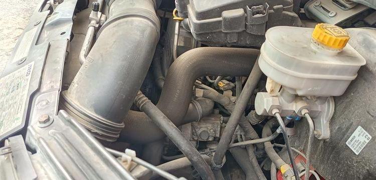 IVECO 35C12 –  BENNE SIMPLE CAB COFFRE  EW-714-HP