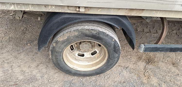IVECO 35C12 –  BENNE SIMPLE CAB COFFRE  EW-714-HP