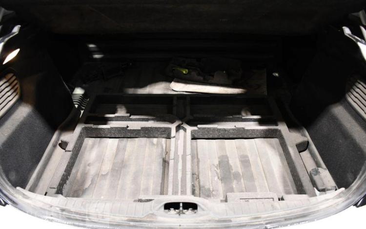 PEUGEOT 208 STE 1,6 BLANC EX-222-AS