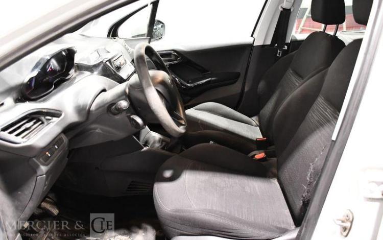 PEUGEOT 208 STE 1,6 BLANC EX-222-AS