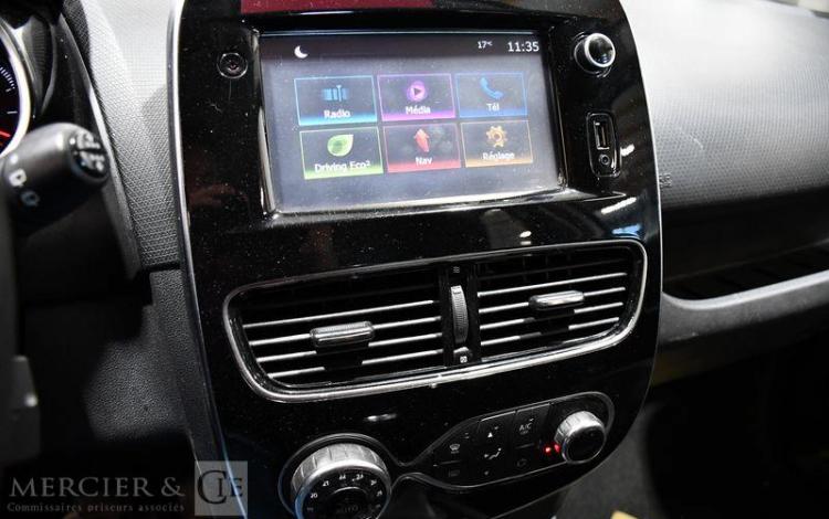 RENAULT CLIO IV  ESTATE 1.5 DCI 90 BUSINESS BLANC EX-227-DL