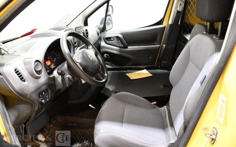 CITROEN BERLINGO TAILLE M CLUB BLUEHDI 75CH BVM
 JAUNE EX-243-HK