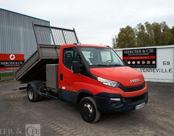 IVECO 35C12 BENNE SIMPLE CABINE COFFRE  EX-449-HB