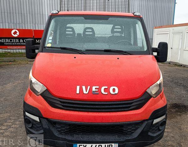 IVECO 35C12 BENNE SIMPLE CABINE COFFRE  EX-449-HB