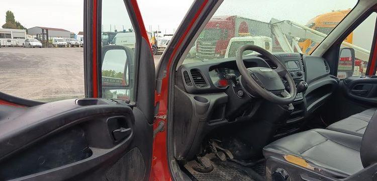 IVECO 35C12 BENNE SIMPLE CABINE COFFRE  EX-449-HB