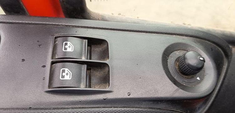IVECO 35C12 BENNE SIMPLE CABINE COFFRE  EX-449-HB