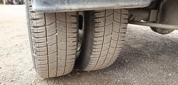 IVECO 35C12 BENNE SIMPLE CABINE COFFRE  EX-449-HB