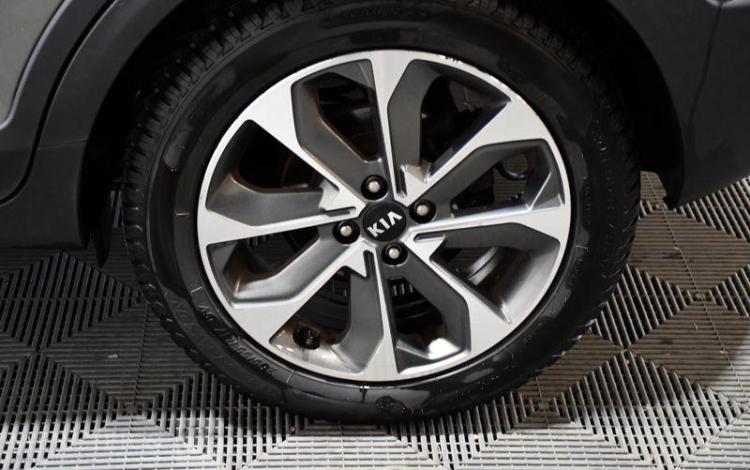 KIA S TONIC 1,0 T-GDI 120 DESIGN VERT EX-789-GP