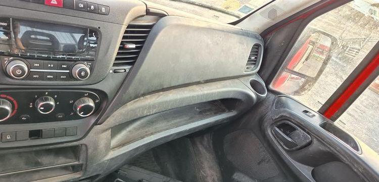 IVECO 35C12 – BENNE SIMPLE CABINE COFFRE  EX-796-LV