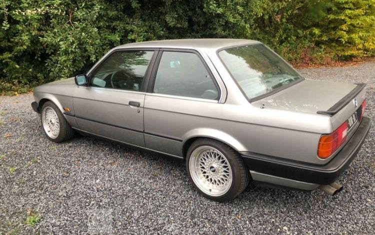 BMW 325i E30 COUPE PH2  EY-018-BT