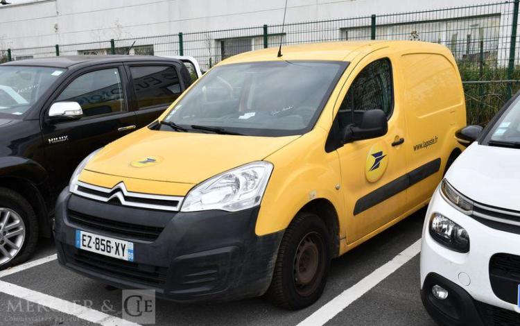 CITROEN BERLINGO TAILLE M CLUB BLUEHDI 75CH BVM
 JAUNE EZ-856-XY