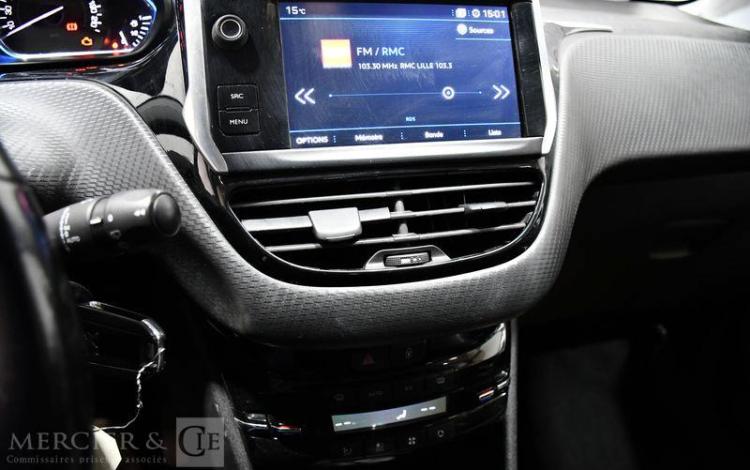 PEUGEOT 2008 1,5 BLUEHDI ALLURE BUSINESS GRIS FA-957-WD