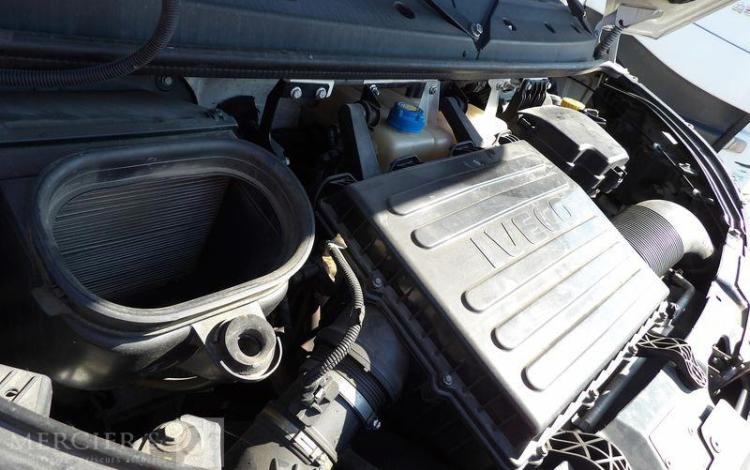 IVECO 35C12 BENNE SIMPLE CABINE COFFRE  FB-682-RG
