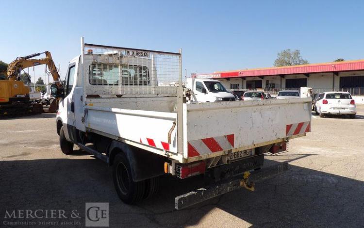 IVECO 35C12 BENNE SIMPLE CABINE COFFRE  FB-682-RG