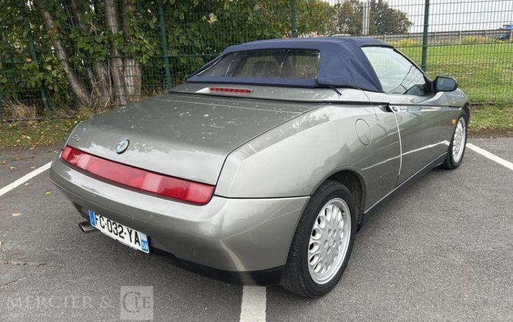 ALFAROMEO SPIDER 916 GRIS FC-032-YA