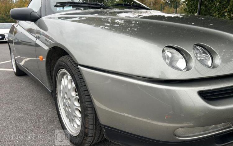 ALFAROMEO SPIDER 916 GRIS FC-032-YA