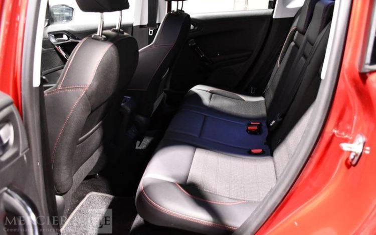PEUGEOT 2008 1,2 PURETECH 130CH S&S BVM6 ROUGE FC-253-SW