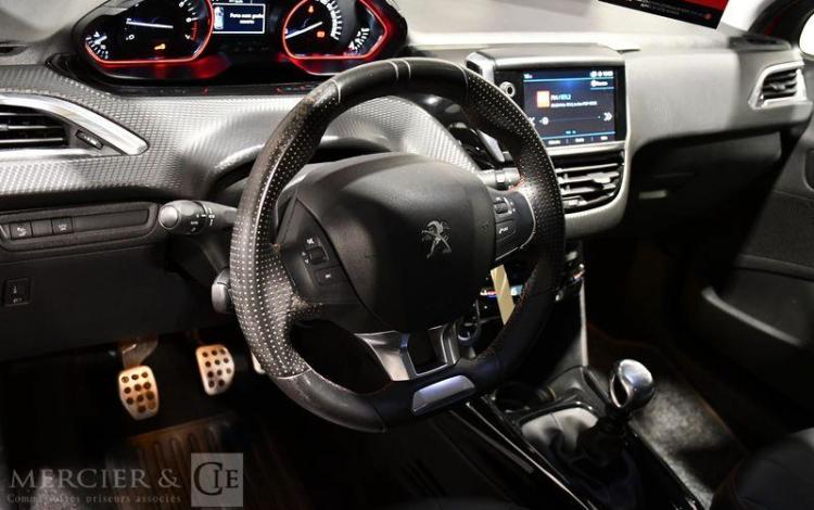 PEUGEOT 2008 1,2 PURETECH 130CH S&S BVM6 ROUGE FC-253-SW
