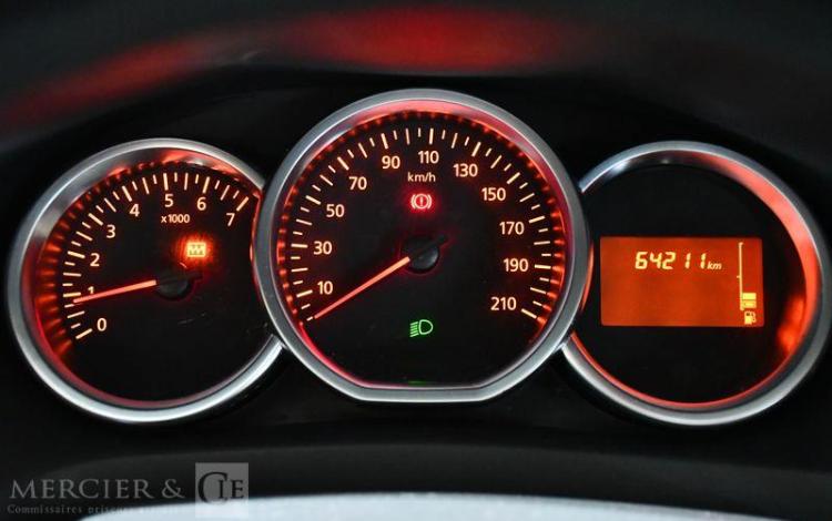 DACIA SANDERO STEPWAY TCE 90 NOIR FC-978-CY