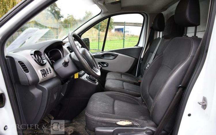 RENAULT TRAFIC GCF L1H1 1000 DCI 120 BLANC FD-015-ZW