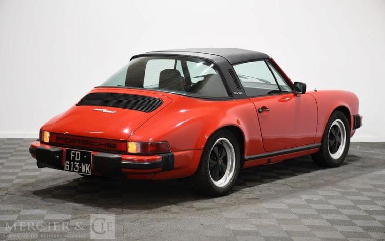 PORSCHE 911 SC TARGA  FD-613-WK
