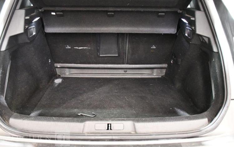 DS 7 CROSSBACK PURETECH PERFORMANCE LINE AUTOMATIQUE GRIS FD-863-KG