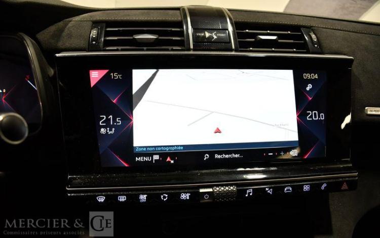 DS 7 CROSSBACK PURETECH PERFORMANCE LINE AUTOMATIQUE GRIS FD-863-KG