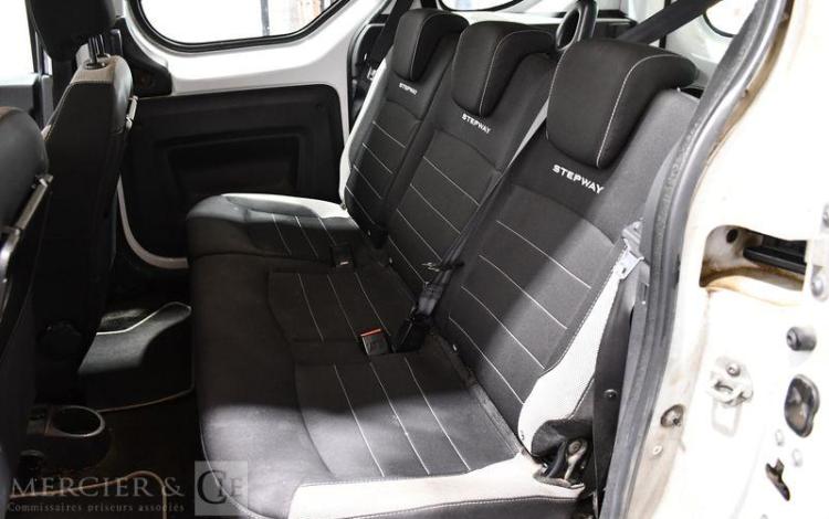 DACIA DOKKER COMBI STEPWAY 1.5 BLUEDCI 95 BLANC FD-898-DQ