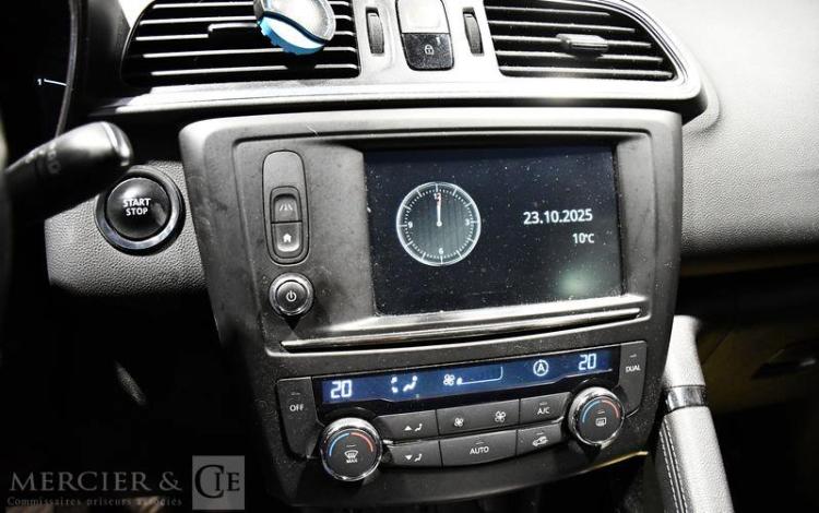 RENAULT KADJAR 1,5 BLUE DCI 115 LIMITED BLEU FE-307-VD