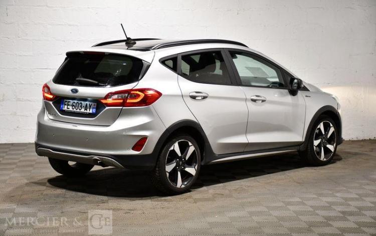 FORD FIESTA GRIS FE-603-AY