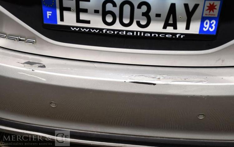 FORD FIESTA GRIS FE-603-AY