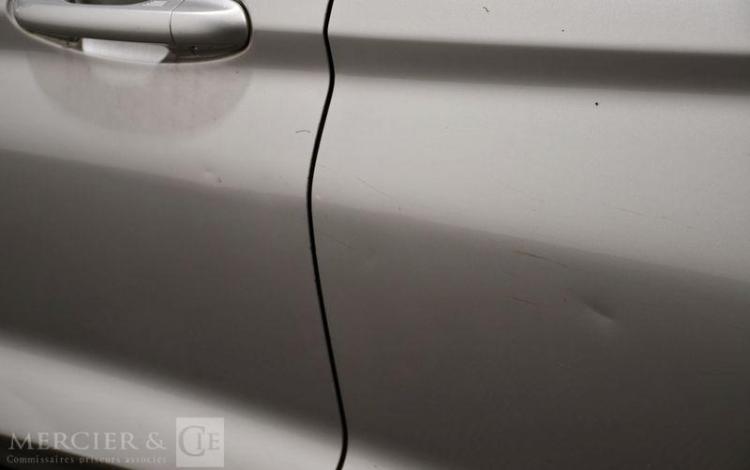 FORD FIESTA GRIS FE-603-AY