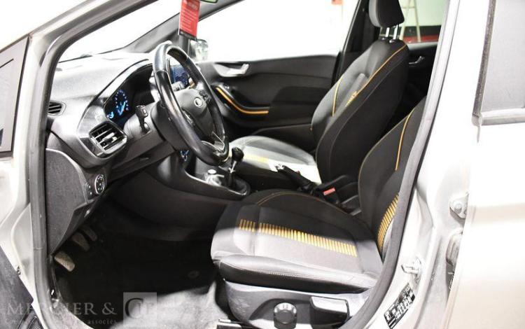 FORD FIESTA GRIS FE-603-AY