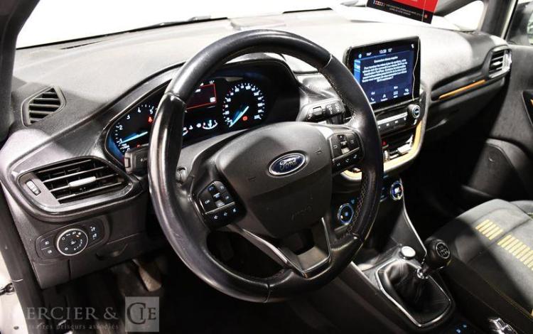 FORD FIESTA GRIS FE-603-AY