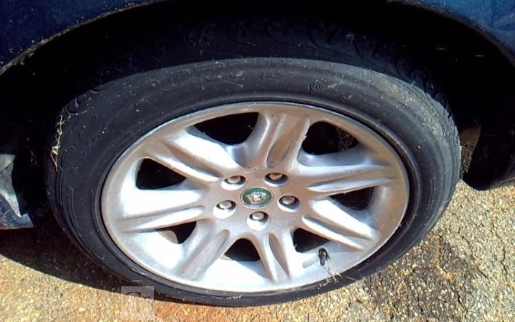 JAGUAR XJSC CONVERTIBLE 4.0 V8 233ch BLEU FE-714-JD
