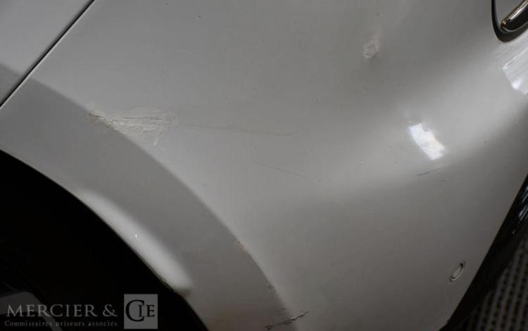 RENAULT CLIO 0.9 TCE 90 ENERGY LIMITED BLANC FE-858-TY