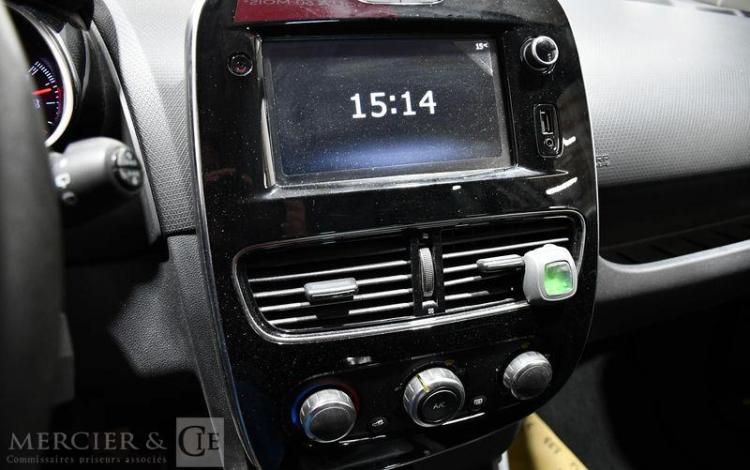 RENAULT CLIO 0.9 TCE 90 ENERGY LIMITED BLANC FE-858-TY