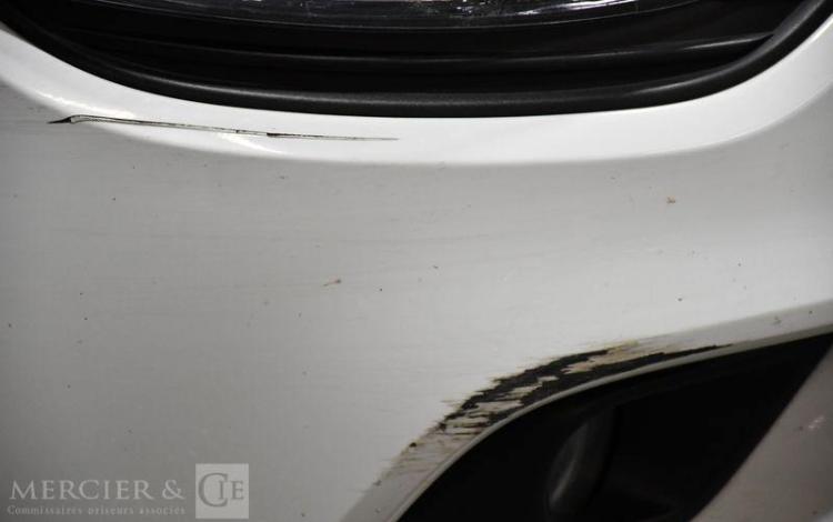 RENAULT CLIO BUSINESS EDC 90CH BLANC FG-095-HB