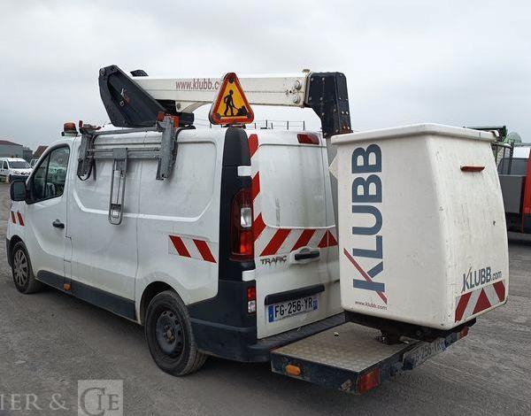 RENAULT TRAFIC NACELLE  FG-256-YR