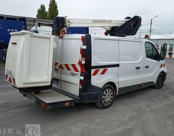 RENAULT TRAFIC NACELLE  FG-256-YR