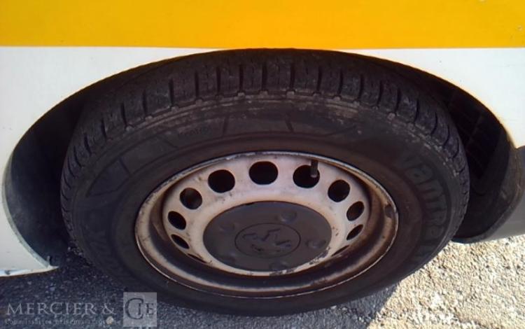 PEUGEOT EXPERT NACELLE LONG 120CH PREMIUM 10M 14H  FH-249-PT