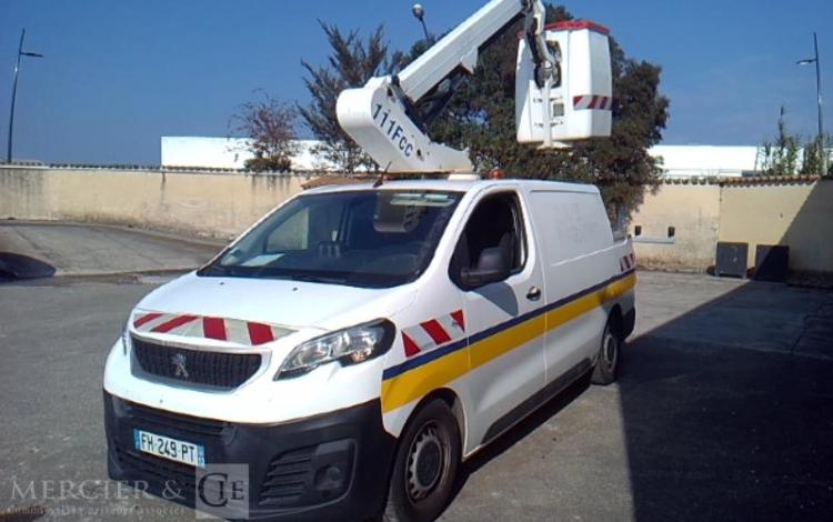 PEUGEOT EXPERT NACELLE LONG 120CH PREMIUM 10M 14H  FH-249-PT