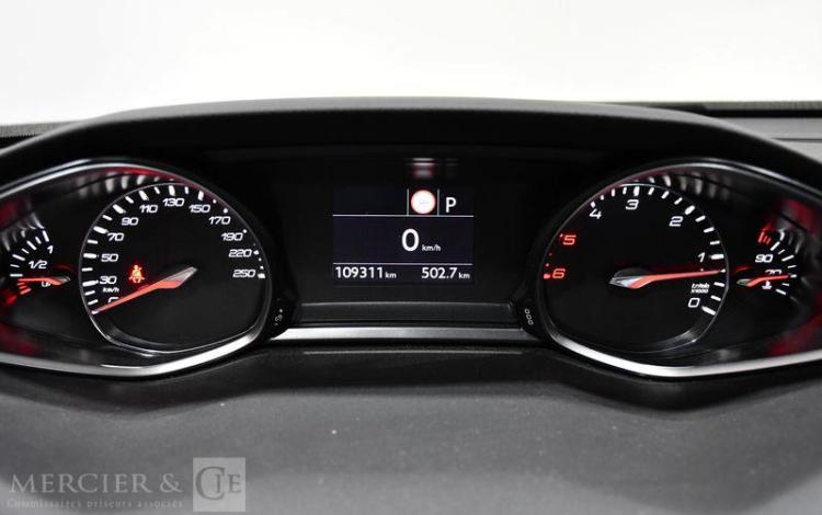 PEUGEOT 308 STE 1,5 BLUEHDI 130 S&S ROUGE FH-368-AD