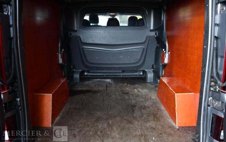 RENAULT TRAFIC L2H1 1200 1.6 dCi 145CH CA Gd Cft E6 GRIS FH-663-NK